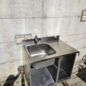 Évier avec égouttoir en location Évier avec égouttoir en location